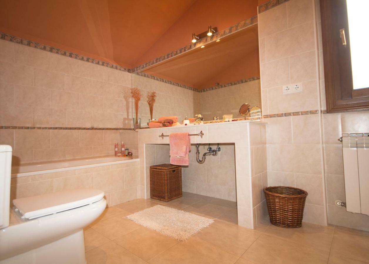 El Chalet Del Golf Urturi Екстериор снимка