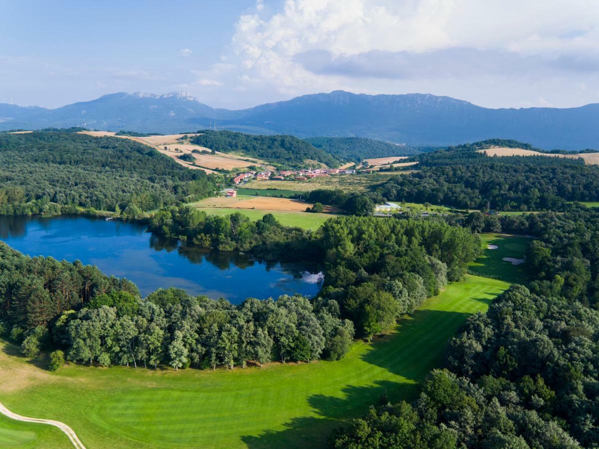 El Chalet Del Golf Urturi Екстериор снимка
